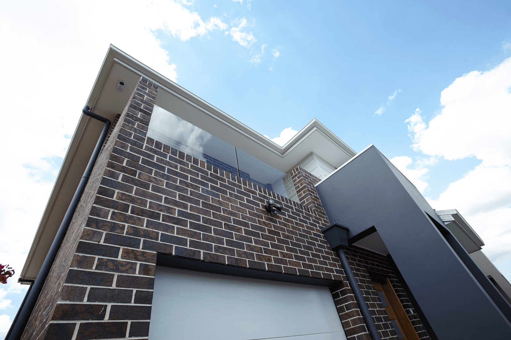 Blackheath brick from PGH in Highlands range, The Cooperage TKD Architects