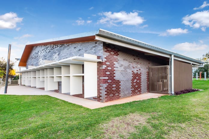Darling Heights State School using PGH Oscar and Pewter bricks in their new music block.