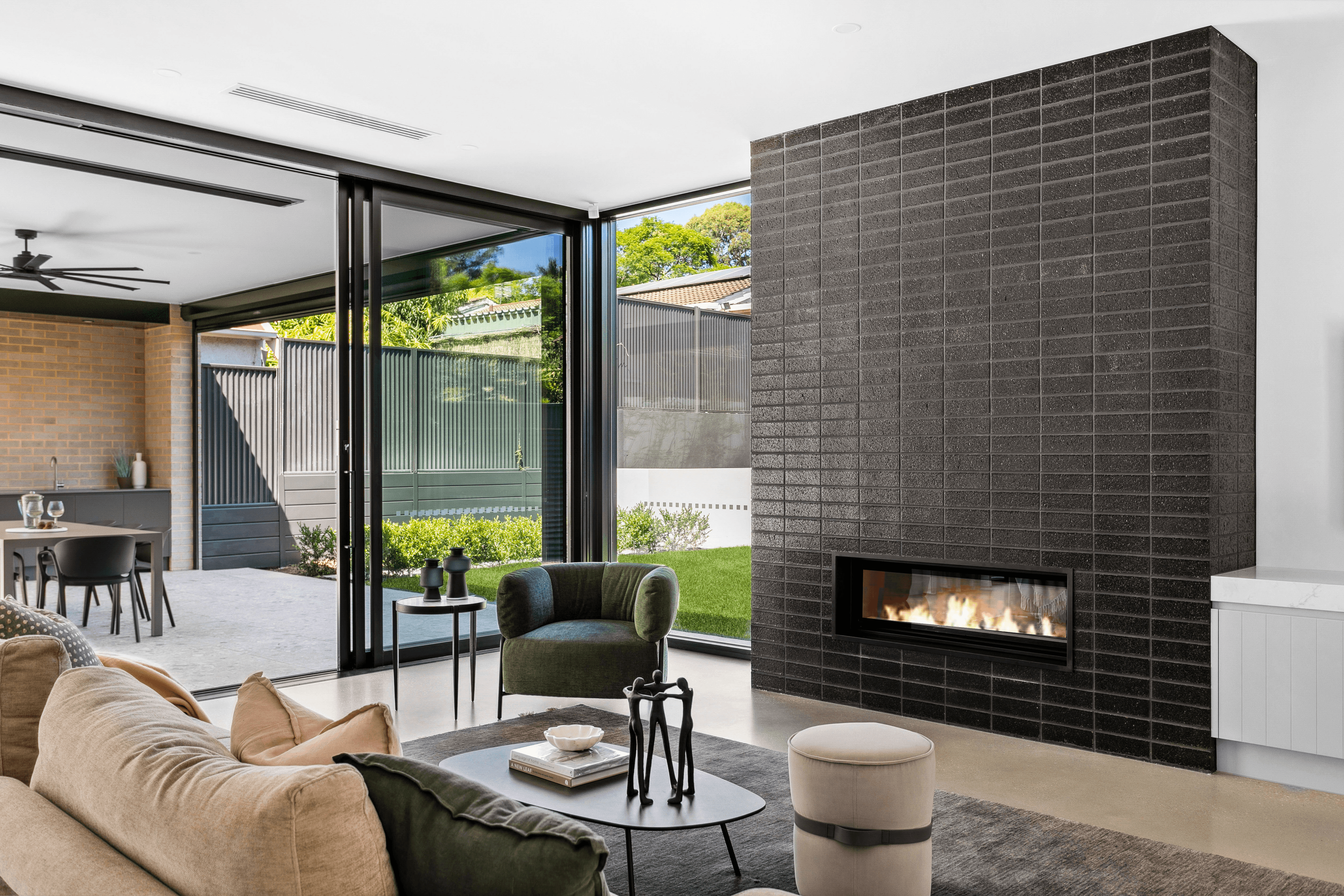 Apollo brick from PGH in Metallic range used on inside loungeroom fireplace, Klemm Homes