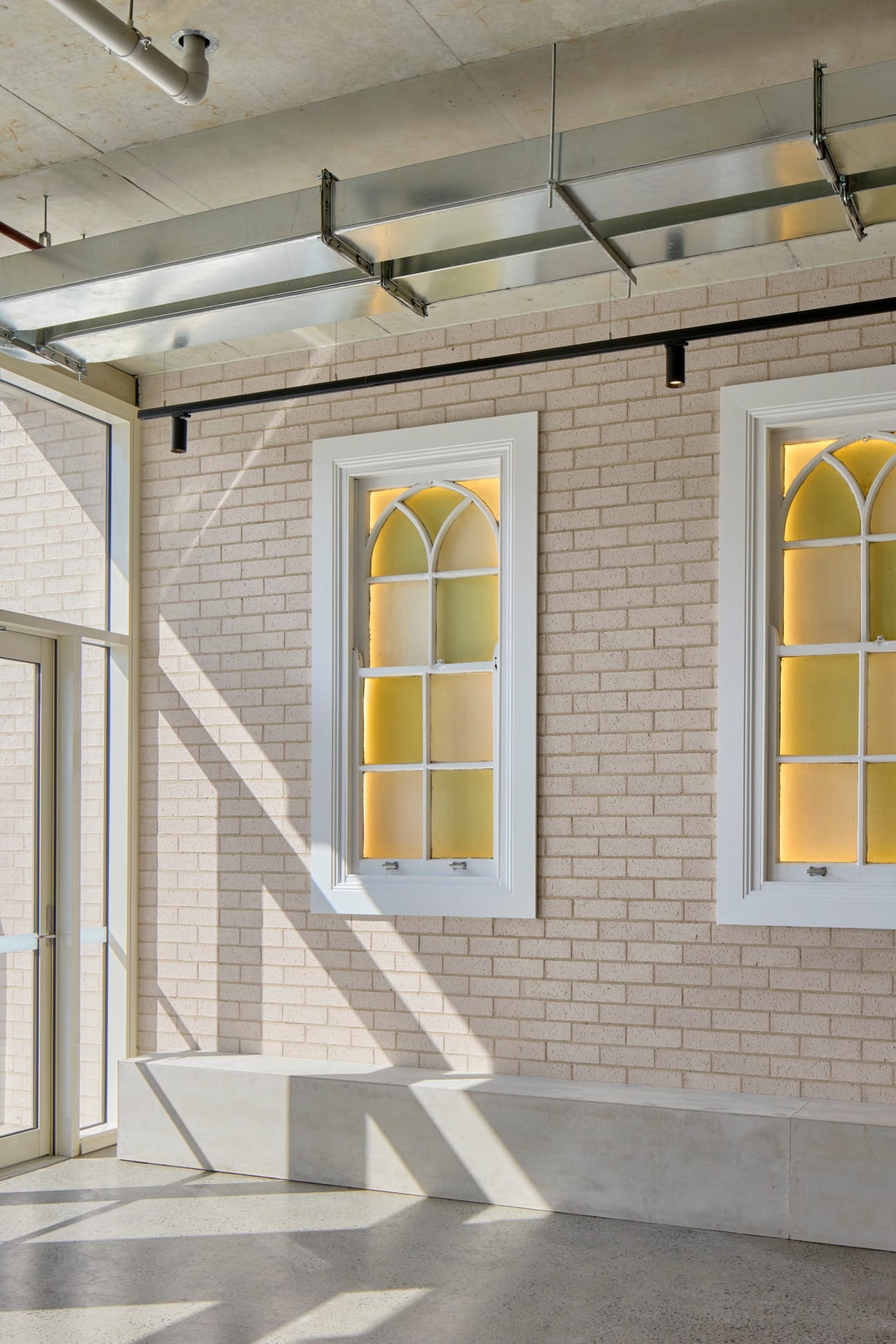 Fresh White brick from PGH in Simply Hamptons