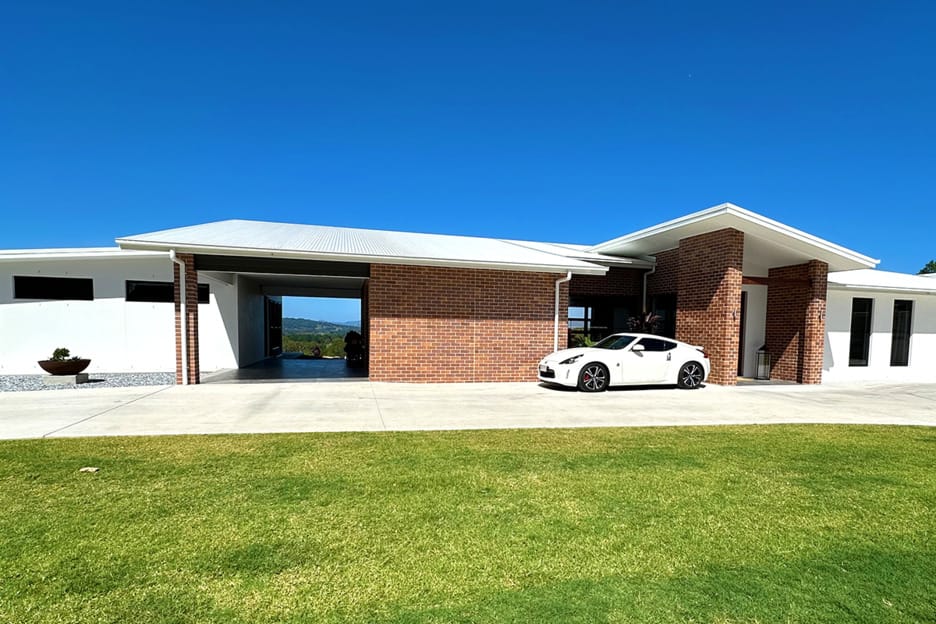 Black and Tan brick, Smooth range