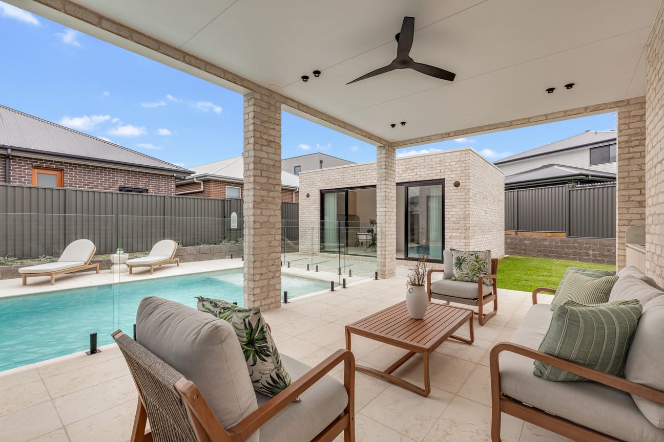 JH Homes. PGH Harlem brick, Manhattan range. 4 Killen Pde, Catherine Field, NSW.