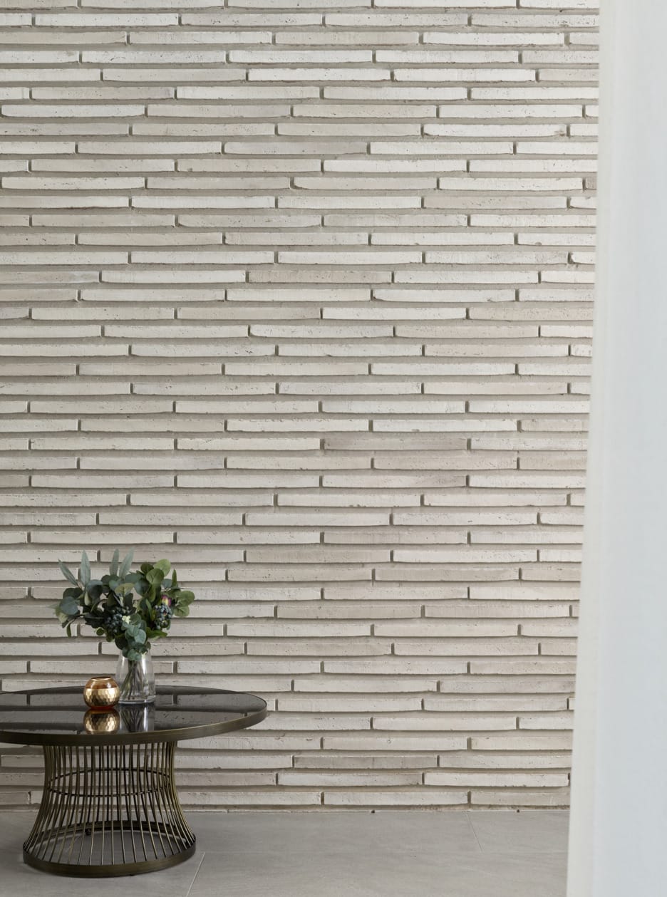 PGH's Lang Mursten brick used in a timeless, and beautiful home on the Gold Coast's Hope Island. Stratum