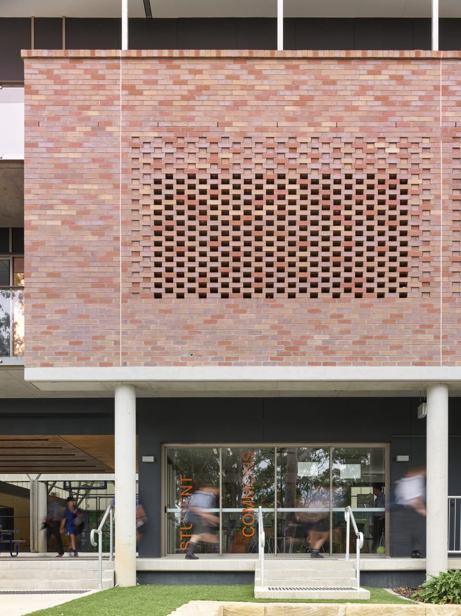 PGH bricks used in Ambrose Treacy College Waterford building to connect their rich history with its future.