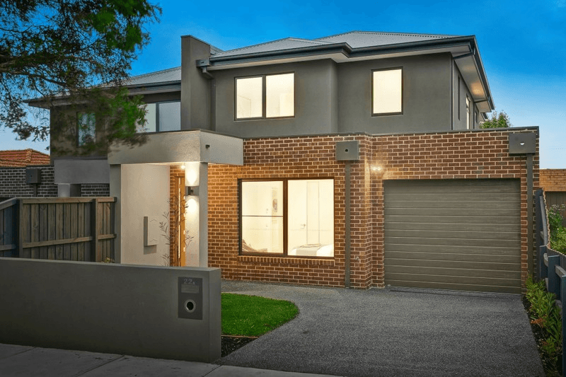 PGH Eaglemont brick from the Distinctively Melbourne range Langford Jones Homes