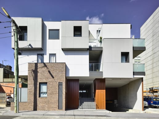 Use of PGH Bricks Eaglethorn on a multi-residential development in Melbourne's Hawthorn.