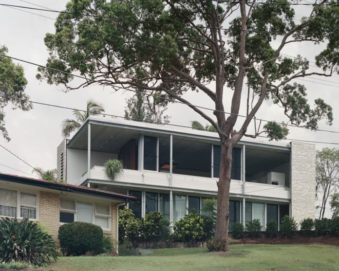UK architect Peter Besley 's unique approach to brickwork creates a one-of-a-kind family home. The Couldrey House.