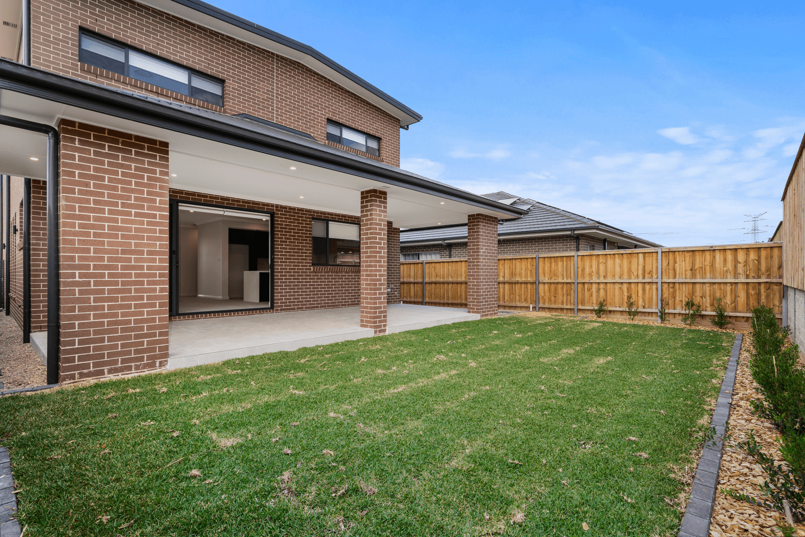 PGH Brick Elderberry from Botanicals range home by Casaview Homes