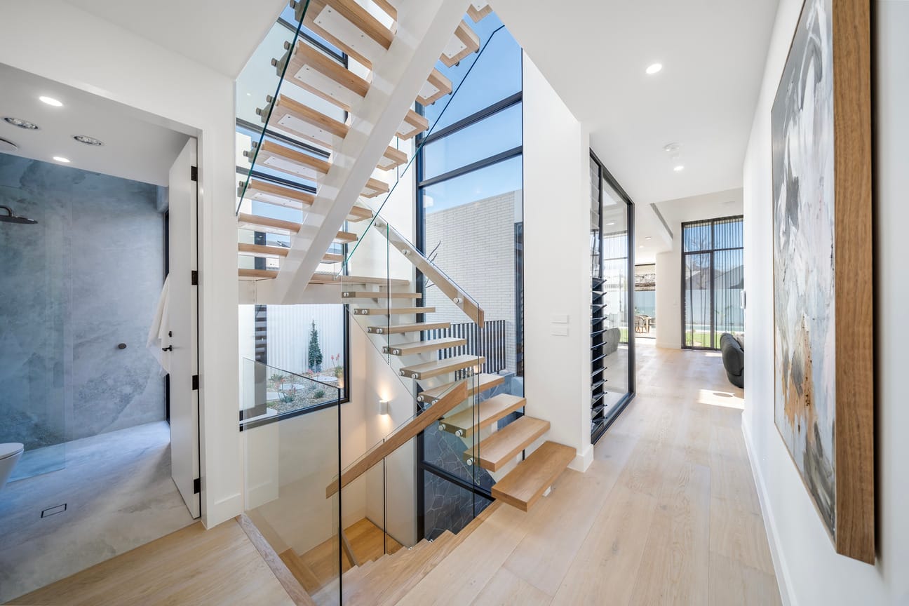 Walkerville project by Diaz Homes, featuring PGH Morada Blanco Linear bricks
